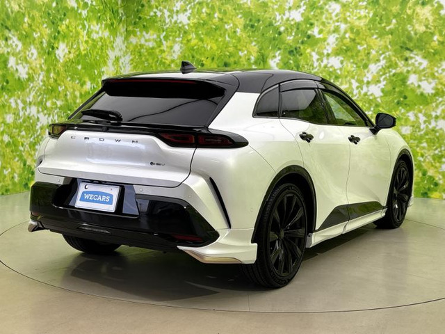 クラウンスポーツ2.5 Z E-Four 4WD