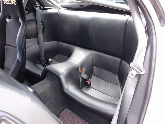 �ߘa8�N4�� ���s109,000km���n�E�W���O�V�i�������s���A�G���W���t���I�[�o�[�z�[���ρB�ߘa5�N5�� ���s107,822km���N���b�`�V�i�����A�����[�Y�V�i�A�x�A�����O�V�i�����ς�