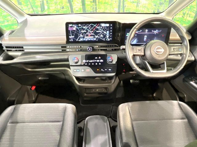 セレナ1.4 e-POWER ハイウェイスターV