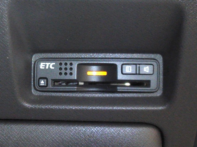ステップワゴン2.0 G コンフォート セレクション