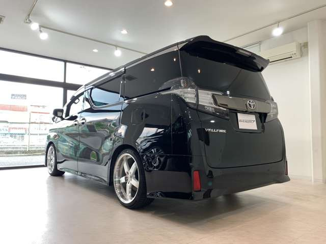 ヴェルファイア2.5 Z Aエディション ゴールデンアイズ