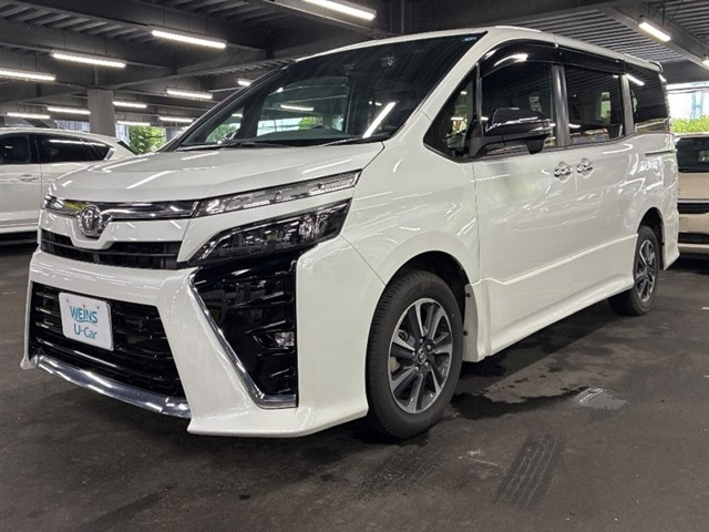 ヴォクシー2.0 ZS 煌III 4WD