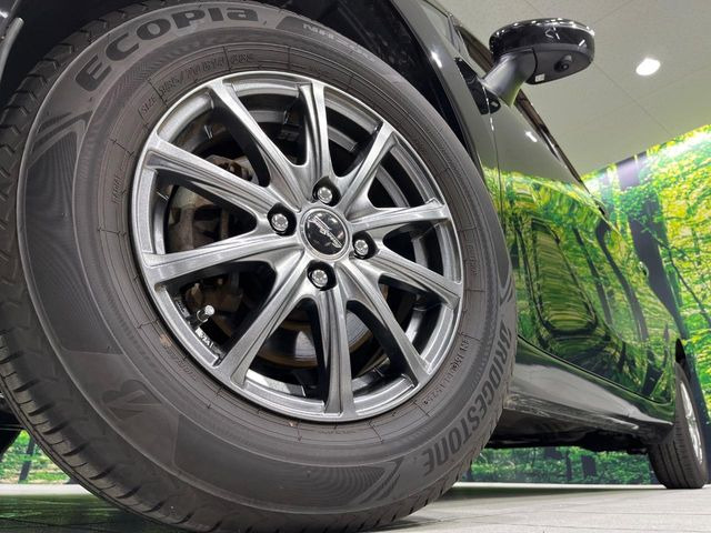 �y14�C���`�A���~�z�C�[���z�O�ςɃ}�b�`�����A���~�z�C�[���𑕒����Ă���܂��B�e��A���~�z�C�[����A�X�^�b�h���X�^�C�����戵�����Ă���܂��B���񂲑��k����������