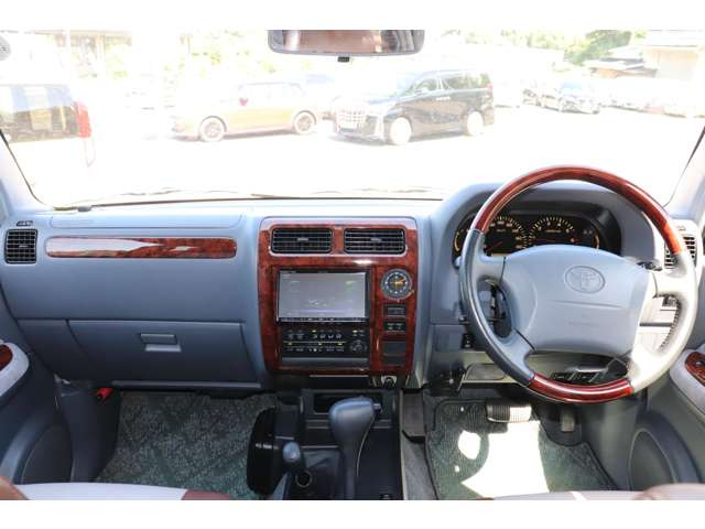 ランドクルーザープラド2.7 TX リミテッド 4WD