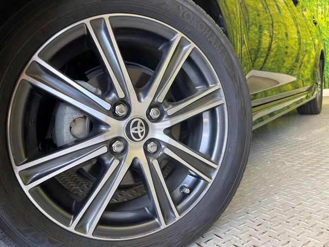 �y����16�C���`�A���~�z�C�[���z�O�ςɃ}�b�`���������A���~�z�C�[���𑕒����Ă���܂��B�e��ЊO�A���~�z�C�[����A�X�^�b�h���X�^�C�����戵�����Ă���܂��B���񂲑��k����������