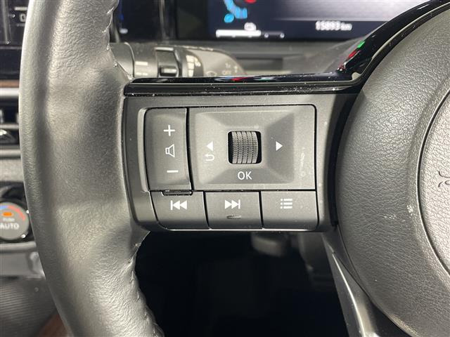 ノートオーラ1.2 G レザーエディション