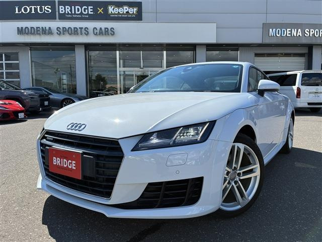TTクーペ2.0 TFSI クワトロ 4WD