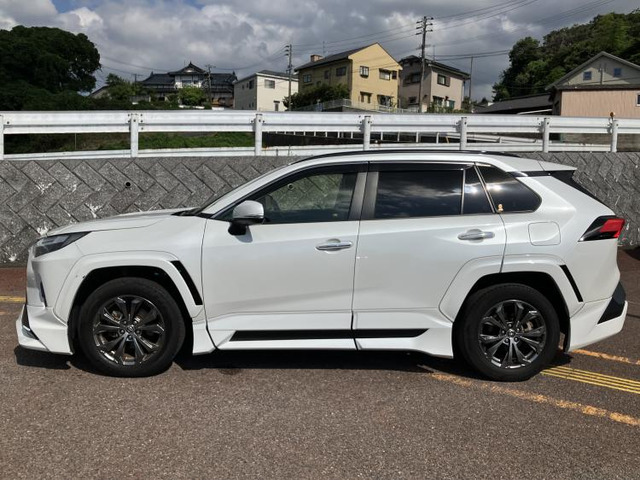 RAV42.5 ハイブリッド G E-Four 4WD
