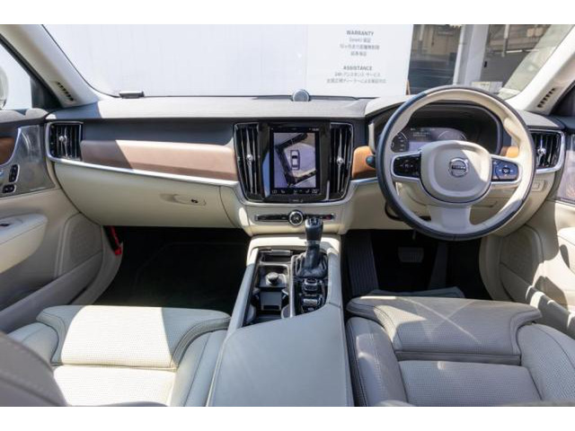 S90T6 AWD インスクリプション 4WD