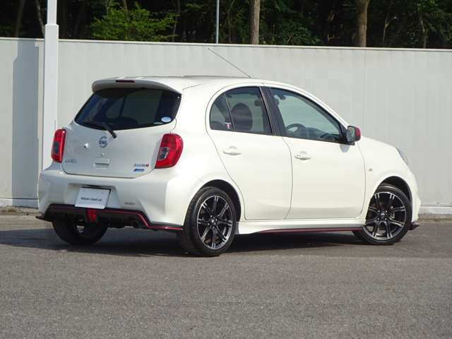 マーチ1.2 NISMO