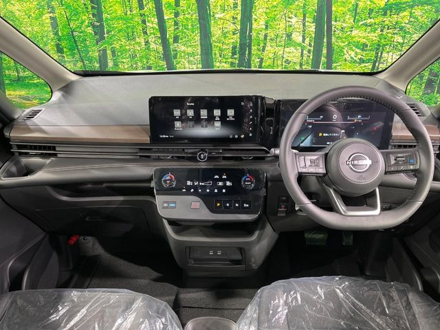 セレナ1.4 e-POWER ハイウェイスターV