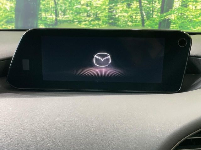 MAZDA3ファストバック2.0 20S Lパッケージ
