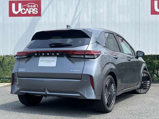 ノートオーラ1.2 G レザーエディション