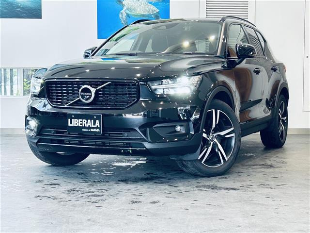 XC40T4 AWD Rデザイン 4WD