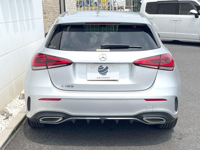 ●当店では第三者機関による車両品質鑑定を導入し、修復歴車を排除。鑑定書が発行されますので、ぱっと見ただけでは分からない箇所まで納得した上でご検討いただけます。※一部未実施の場合がございます。