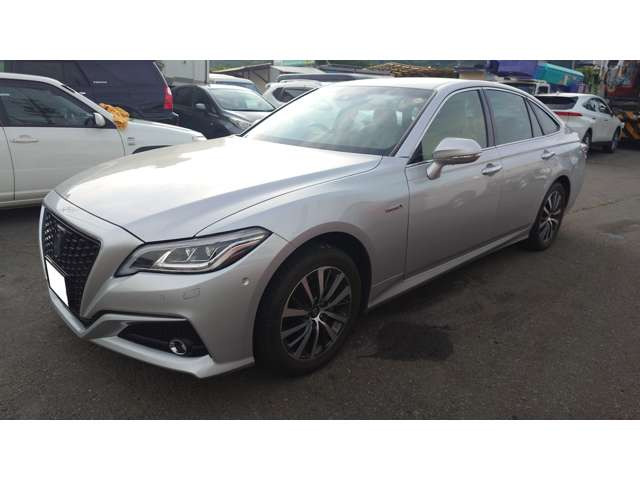 クラウンハイブリッド 2.5 G Four 4WD