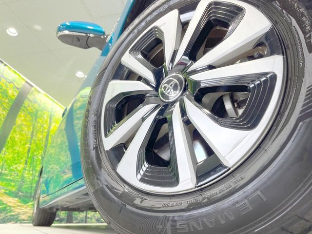 �y����15�C���`�A���~�z�C�[���z�O�ςɃ}�b�`���������A���~�z�C�[���𑕒����Ă���܂��B�e��ЊO�A���~�z�C�[����A�X�^�b�h���X�^�C�����戵�����Ă���܂��B���񂲑��k����������