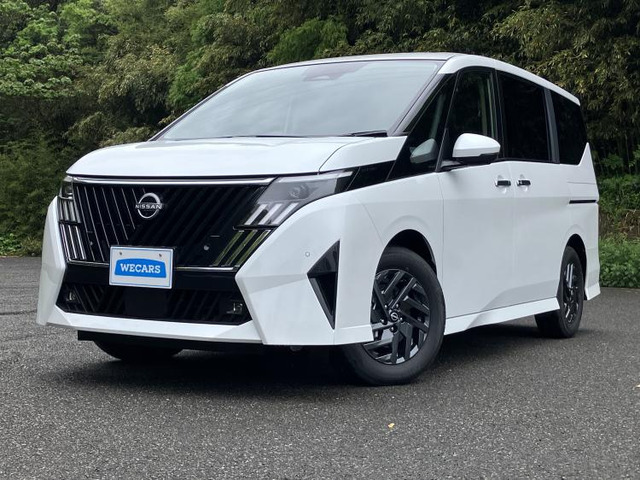 セレナ1.4 e-POWER ハイウェイスターV