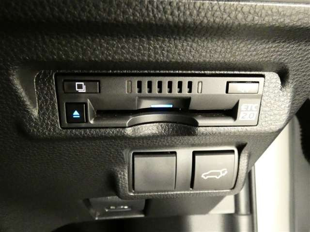 カローラクロス1.8 ハイブリッド Z E-Four 4WD