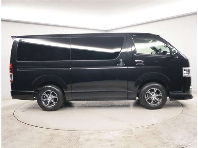 ハイエースバン