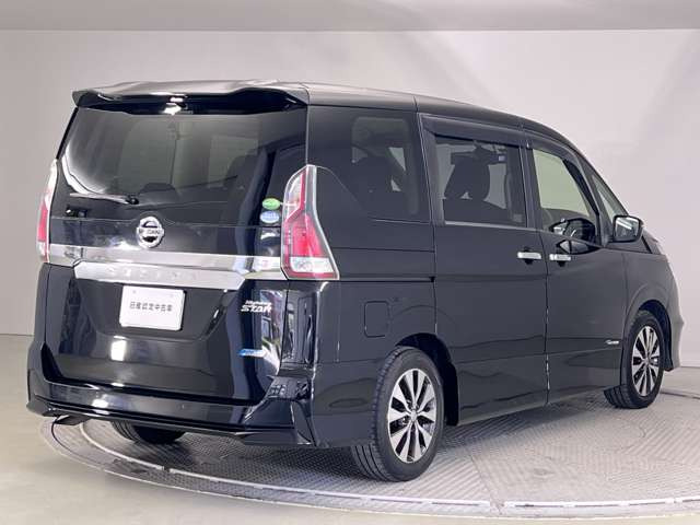 セレナ2.0 ハイウェイスター プロパイロット エディション