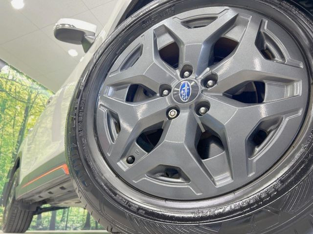 �y����17�C���`�A���~�z�C�[���z�O�ςɃ}�b�`���������A���~�z�C�[���𑕒����Ă���܂��B�e��ЊO�A���~�z�C�[����A�X�^�b�h���X�^�C�����戵�����Ă���܂��B���񂲑��k����������