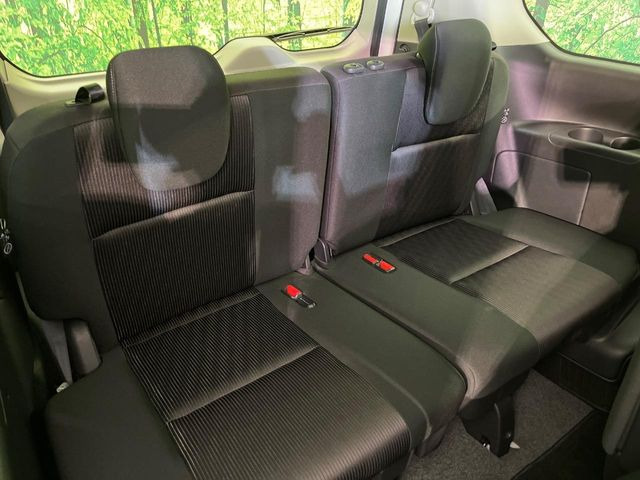 3��ڃV�[�g�͂�������ԗǍD����l�ł��������ƍ����Ē����܂��̂ŁA��l���ł̂��o���������N���N�ł��􂲉Ƒ��ŁA�C�̒m�ꂽ���ԂŁA�h���C�u�ɍs���̂��y���݂ł��ˁ�