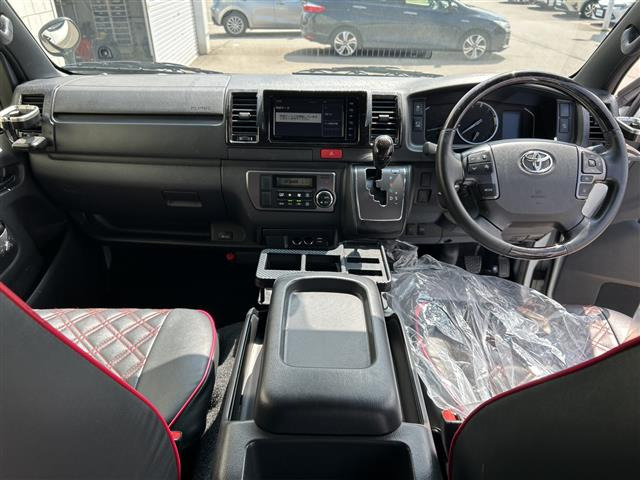ハイエースバン2.8 スーパーGL ダークプライムII ロング ディーゼル 4WD