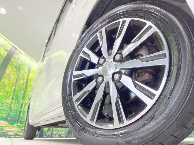�y����14�C���`�A���~�z�C�[���z�O�ςɃ}�b�`���������A���~�z�C�[���𑕒����Ă���܂��B�e��ЊO�A���~�z�C�[����A�X�^�b�h���X�^�C�����戵�����Ă���܂��B���񂲑��k����������