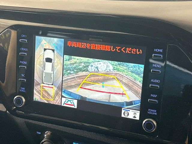 �y�p�m���~�b�N�r���[���j�^�[�z��p�̃J�����ɂ��A�ォ�猩���낵���悤�Ȏ��_��360�x�N���}�̎��͂��m�F���邱�Ƃ��ł��܂������p�������m�F���₷���A�����ꏊ�ł̐؂�Ԃ��⒓�Ԃ��X���[�Y�ɍs���܂��B