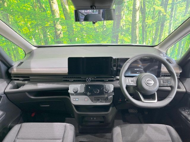 セレナ1.4 e-POWER ハイウェイスターV