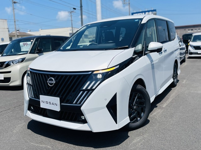 セレナ1.4 e-POWER ハイウェイスターV