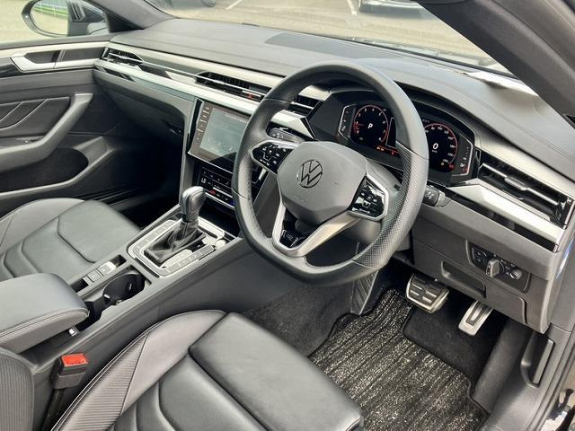 アルテオンTSI 4モーション Rライン アドバンス 4WD