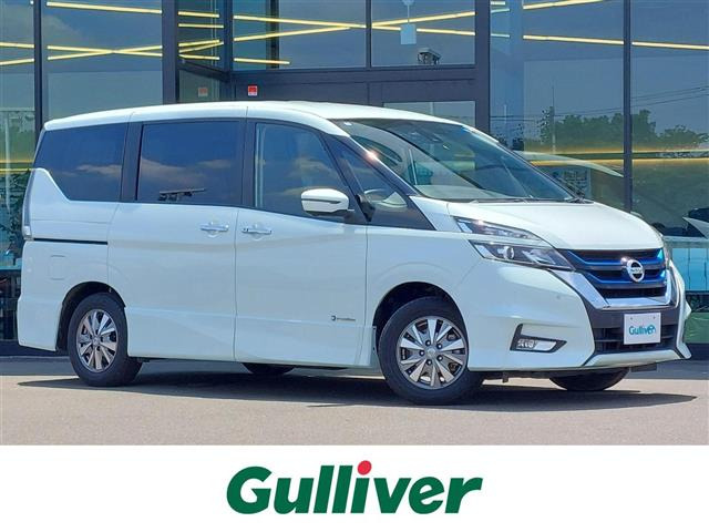 セレナ1.2 e-POWER ハイウェイスターV