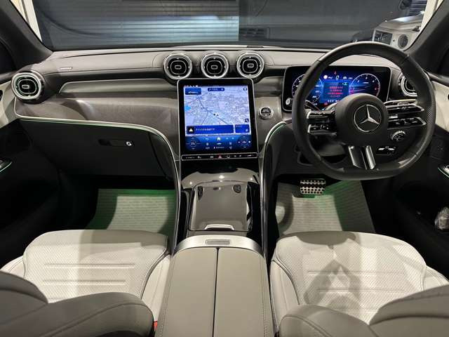 GLCクーペ220d 4マチック コア (ISG) AMGラインパッケージ  4WD