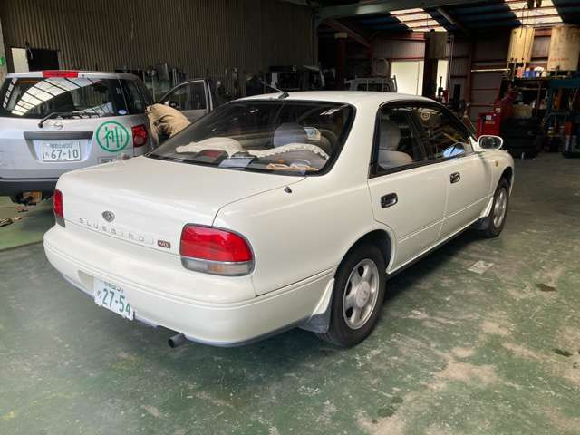 ブルーバードARX1.8 スーパーツーリング
