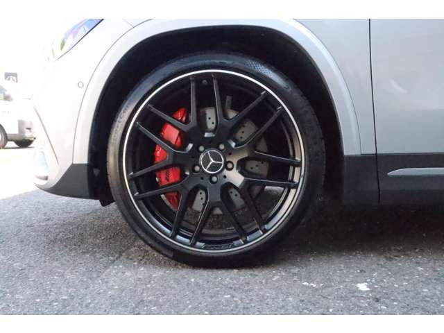 GLAクラスAMG GLA45 S 4マチックプラス 4WD