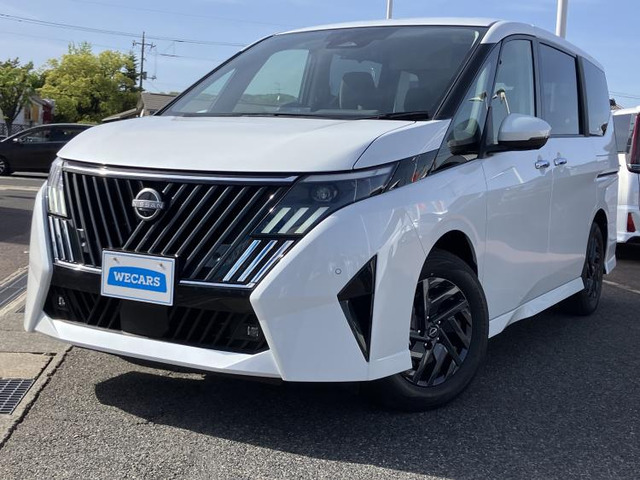 セレナ1.4 e-POWER ハイウェイスターV