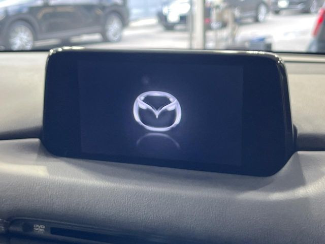 【ナビゲーション】目的地までしっかり案内してくれる使いやすいナビ。Bluetooth接続すればお持ちのスマホやMP3プレイヤーの音楽を再生可能!毎日の運転がさらに楽しくなります!!