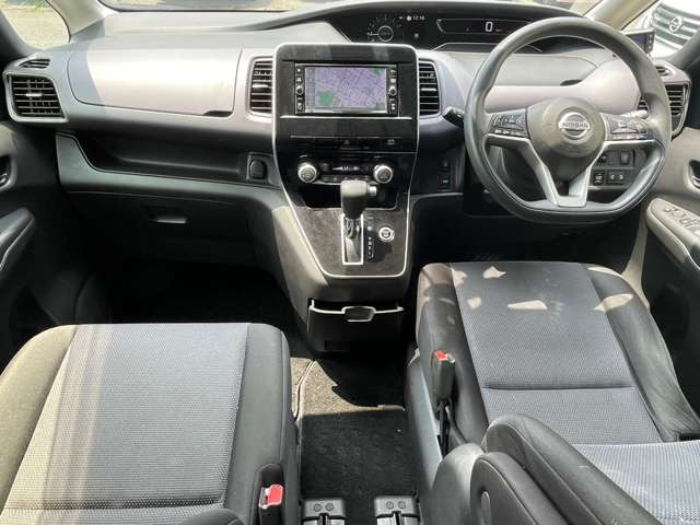 セレナ2.0 XV