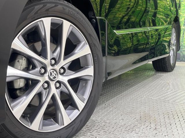 �y����18�C���`�A���~�z�C�[���z�O�ςɃ}�b�`���������A���~�z�C�[���𑕒����Ă���܂��B�e��ЊO�A���~�z�C�[����A�X�^�b�h���X�^�C�����戵�����Ă���܂��B���񂲑��k����������