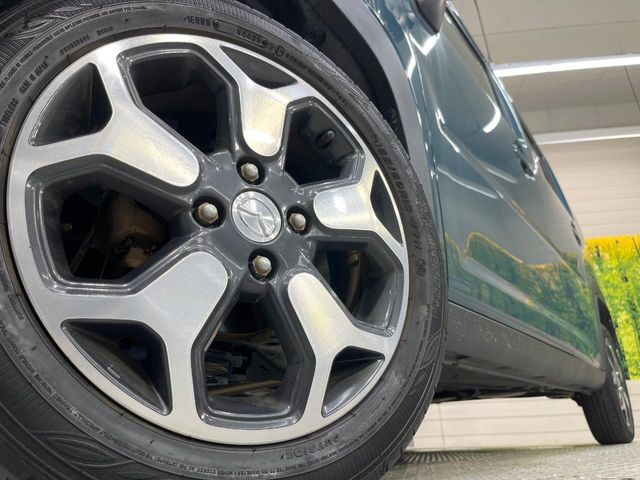 �y�����A���~�z�C�[���z�O�ςɃ}�b�`���������A���~�z�C�[���𑕒����Ă���܂��B�e��ЊO�A���~�z�C�[����A�X�^�b�h���X�^�C�����戵�����Ă���܂��B���񂲑��k����������