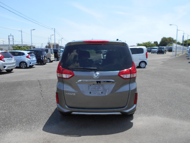 フリード1.5 クロスター ホンダセンシング