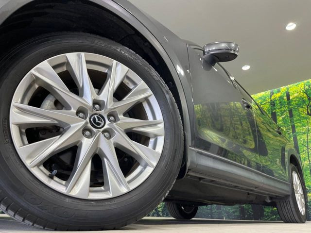 �y����19�C���`�A���~�z�C�[���z�O�ςɃ}�b�`���������A���~�z�C�[���𑕒����Ă���܂��B�e��ЊO�A���~�z�C�[����A�X�^�b�h���X�^�C�����戵�����Ă���܂��B���񂲑��k����������