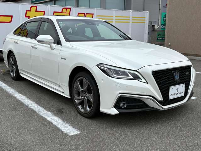 クラウンハイブリッド 2.5 RS Four 4WD