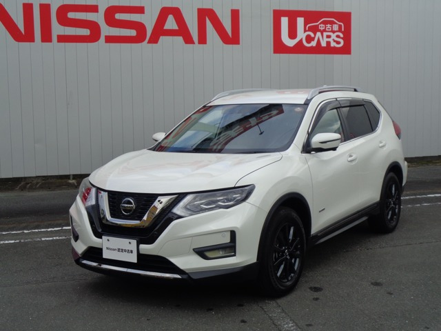 エクストレイル2.0 20Xi ハイブリッド レザーエディション 4WD