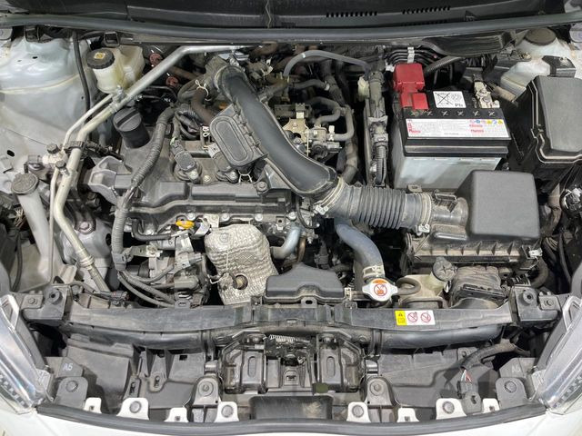 親切・丁寧な専門メカニックスタッフが応対!・車検・点検整備・事故等の修理などアフターサービスも安心。お車のカスタマイズもネクステージのサービススタッフまでご相談ください!