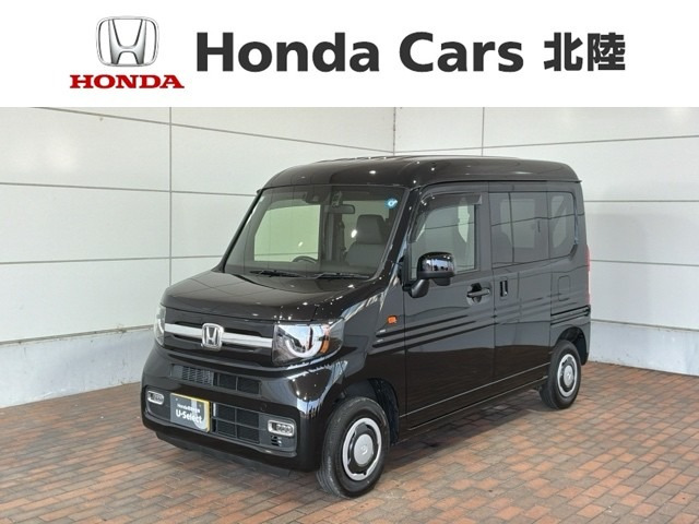 N-VANファン ターボ 4WD