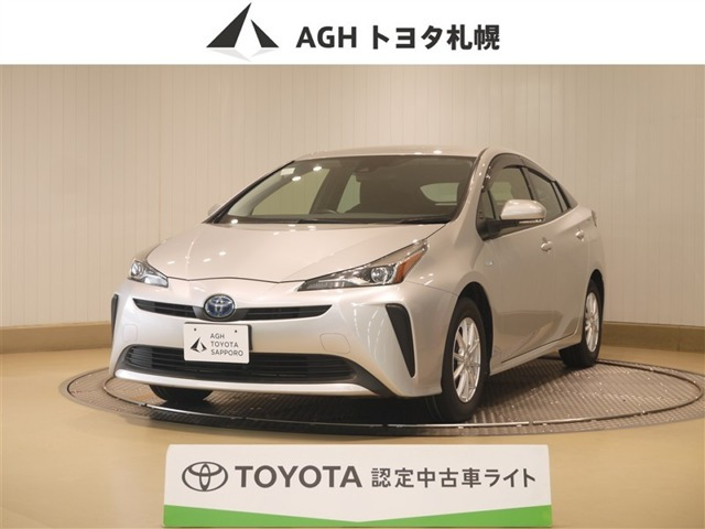 プリウス1.8 S E-Four 4WD