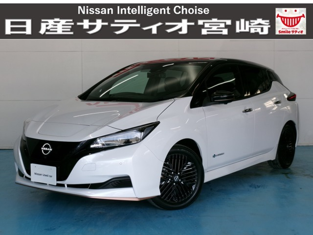 リーフX Vセレクション 90周年記念車